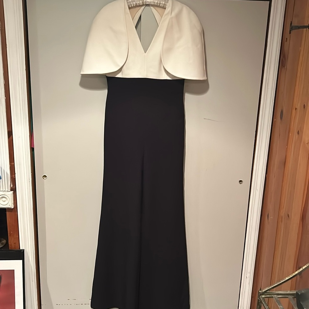 Women’s Jumpsuit. If you like jumpsuits, jump on this stylish, chic,show stopper